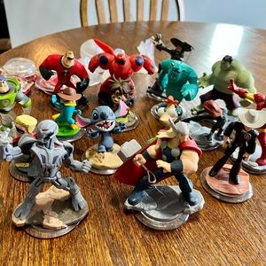 Disney Infinity Character Lot